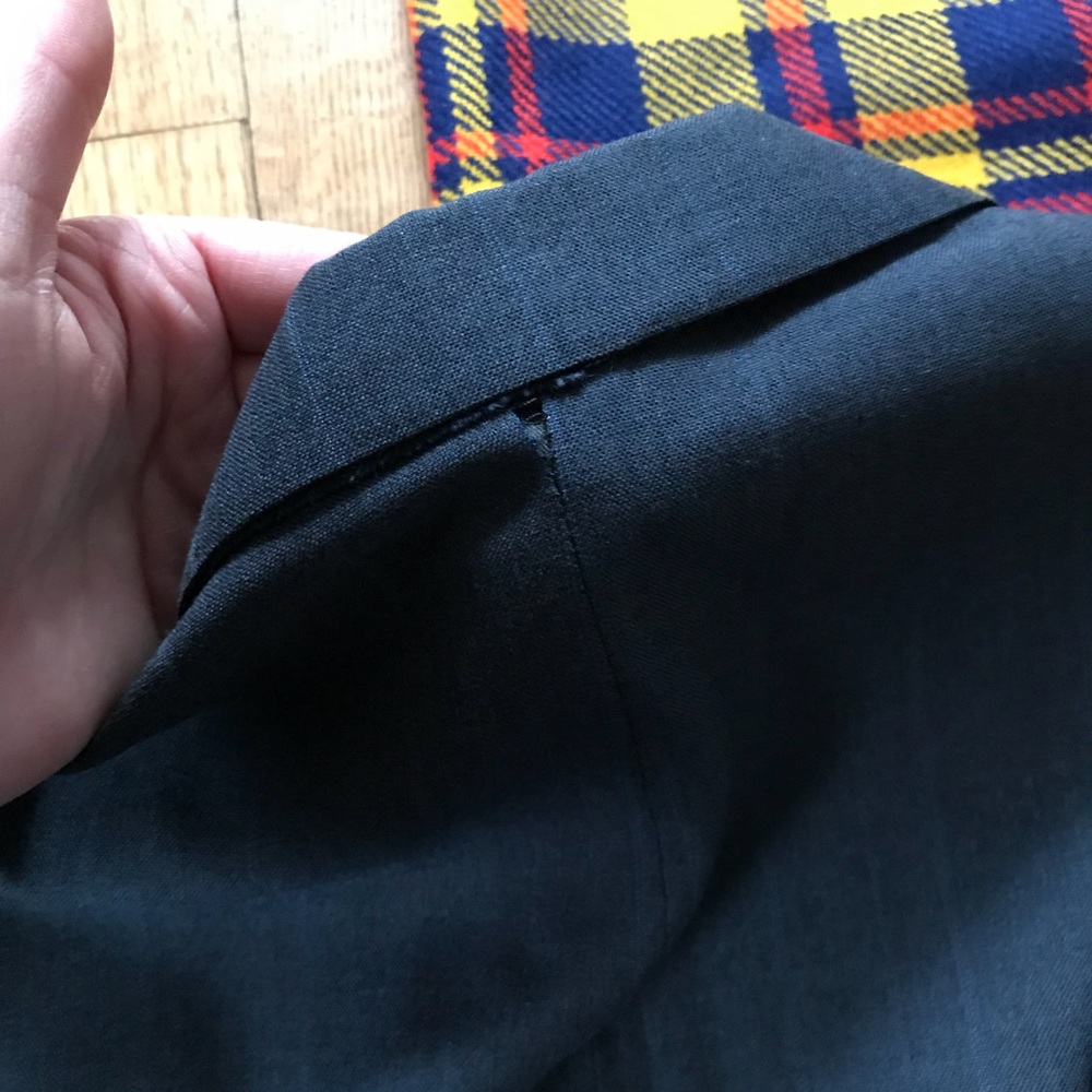 Christian Dior Two Button Blazer Blue Pinstripe - Picture 5 of 8